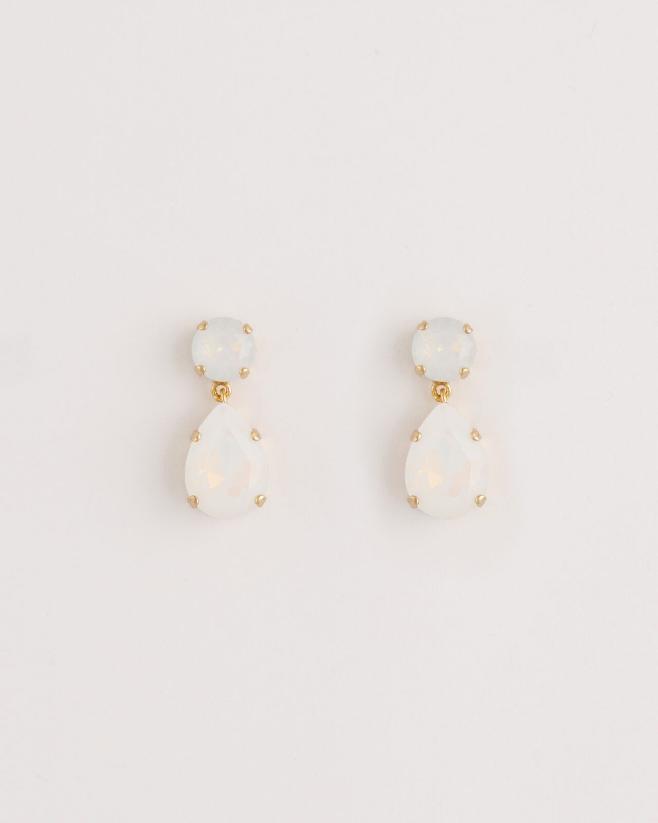 Orecchino Perno Goccia  White Opal