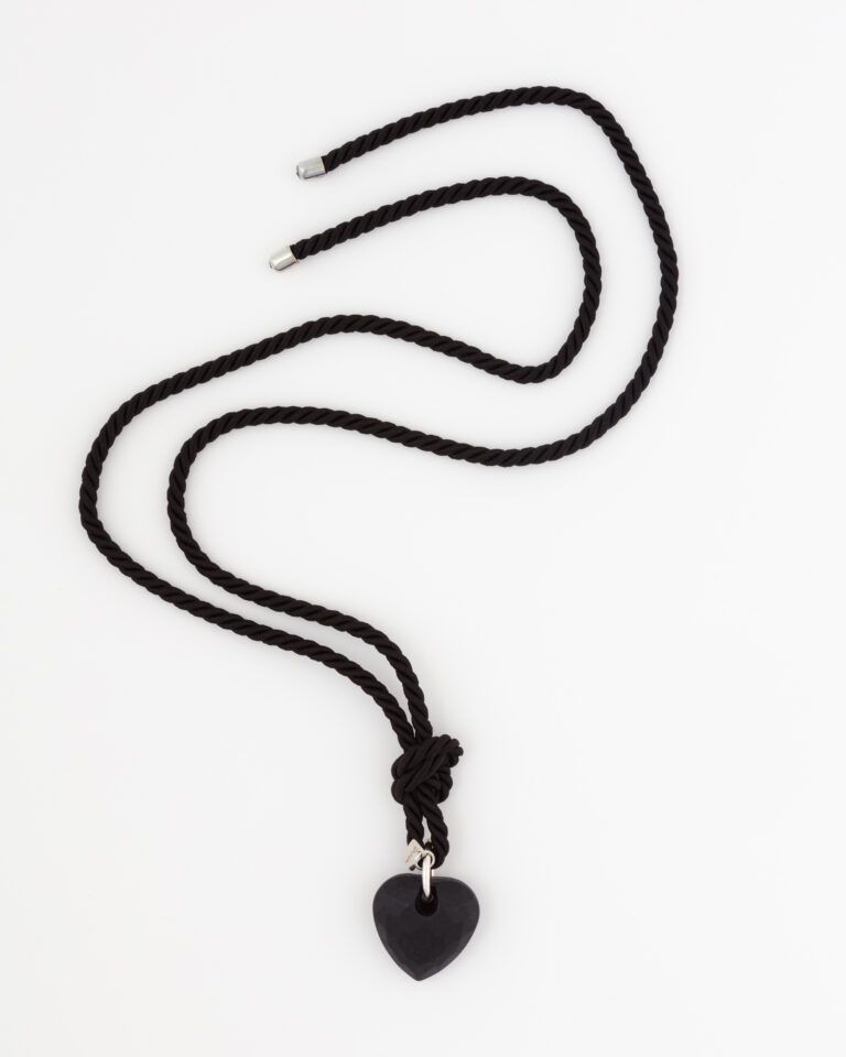 522B - COLLANA LUNGA BLACK HEART CORDA - nero opaco