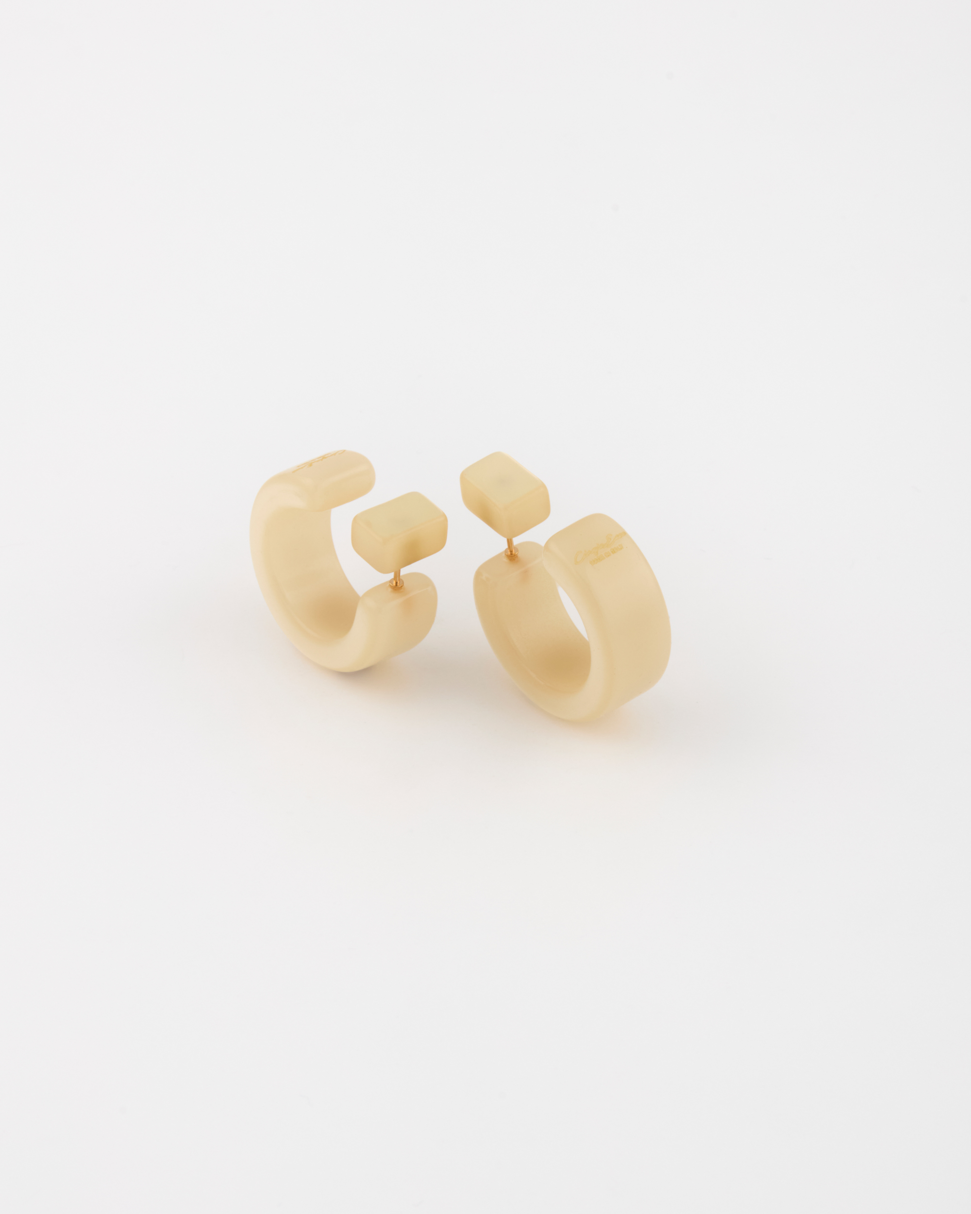 Orecchino Resina sezione quadrata Diametro 3 cm Natural Gloss