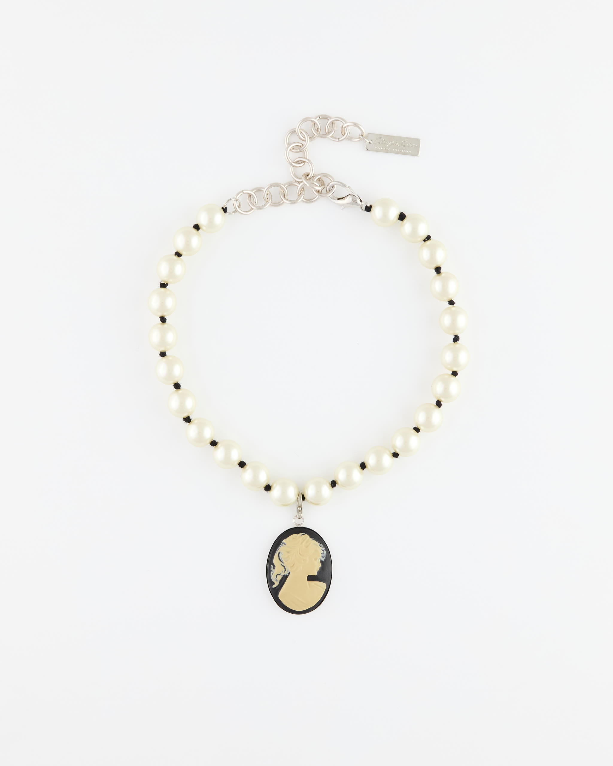 Collana Girocollo Perle + Cammeo con moschetttone Nero