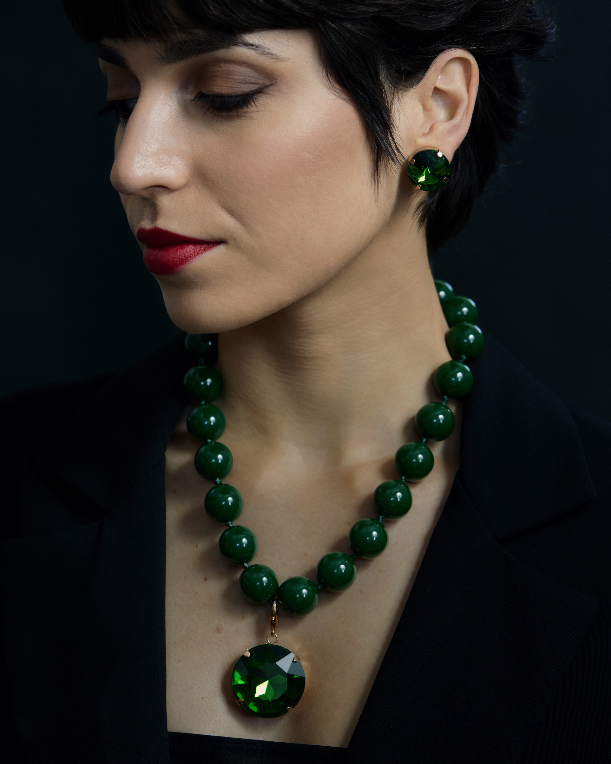 Collana girocollo boule Verde Camouflage + strass smeraldo - immagine 2